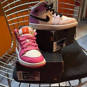 Air Jordan (2)High-Top Sneakers in Pink (orange) and Purple(BLK)(Gently Worn)